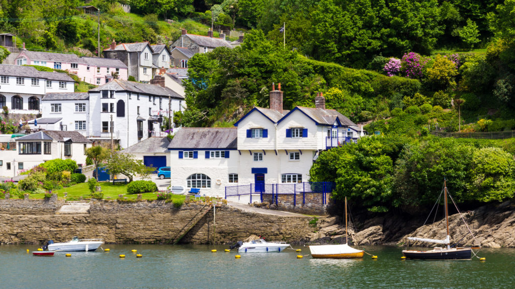 Fowey Cornwall by Gordon Bell, Shutterstock