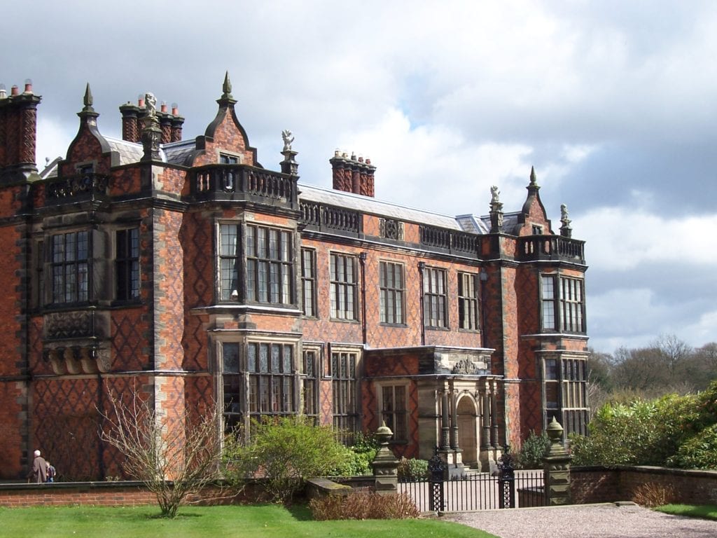 country houses to visit cheshire