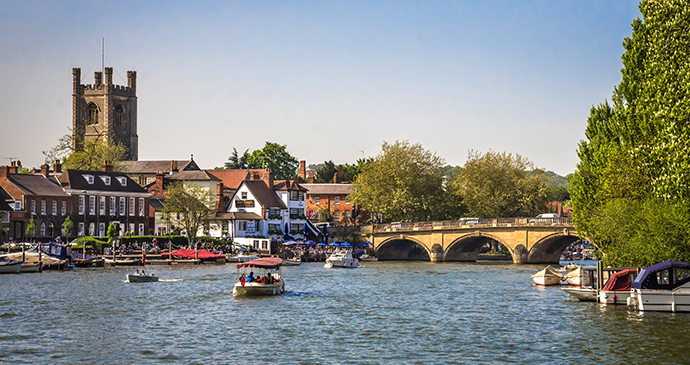 Henley on Thames Chilterns by Sharad Raval Shutterstock