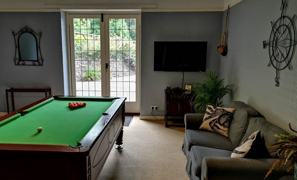 Bossington Hall snooker room