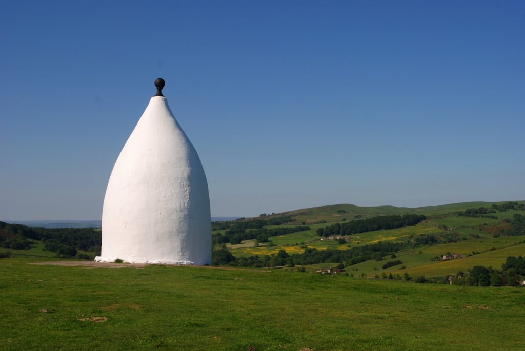 White Nancy Bollington Macclesfield Canal walk