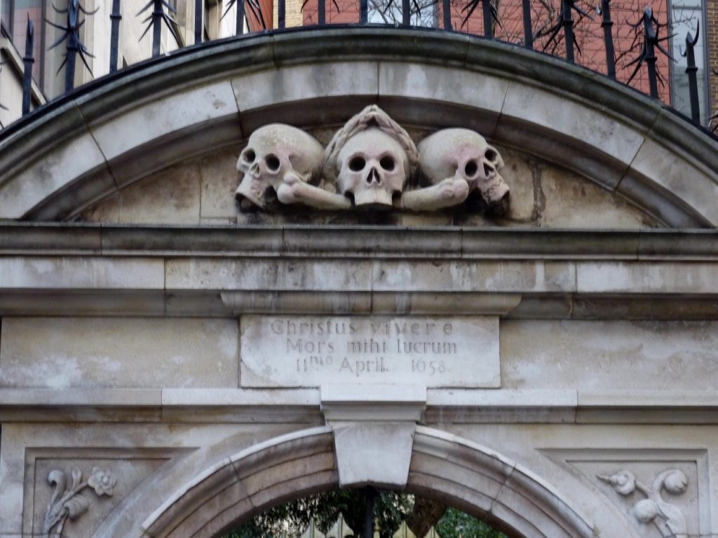 Skulls St Olave's gate creepiest attractions london