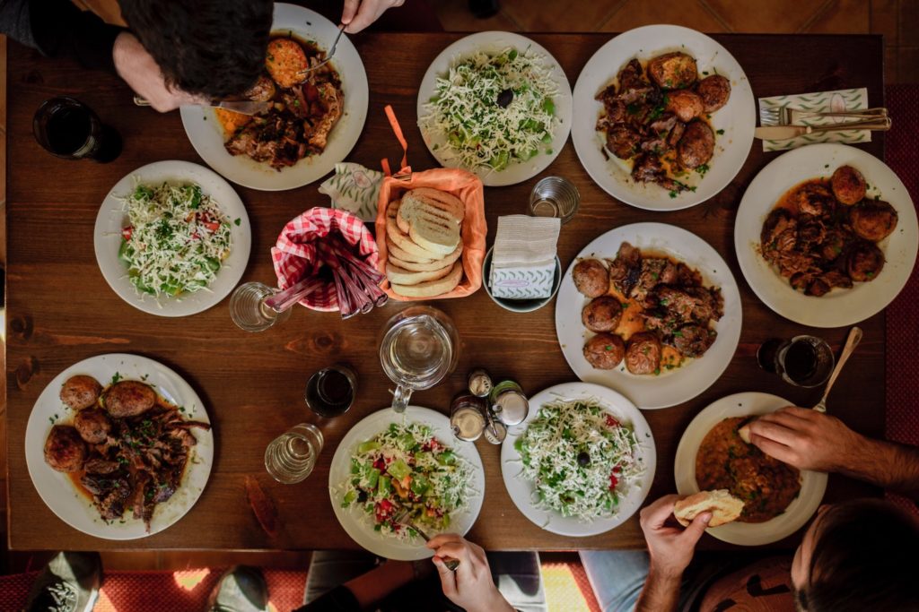 Bulgaria cuisine, food and drink by Stefan Vladimirov, Unsplash