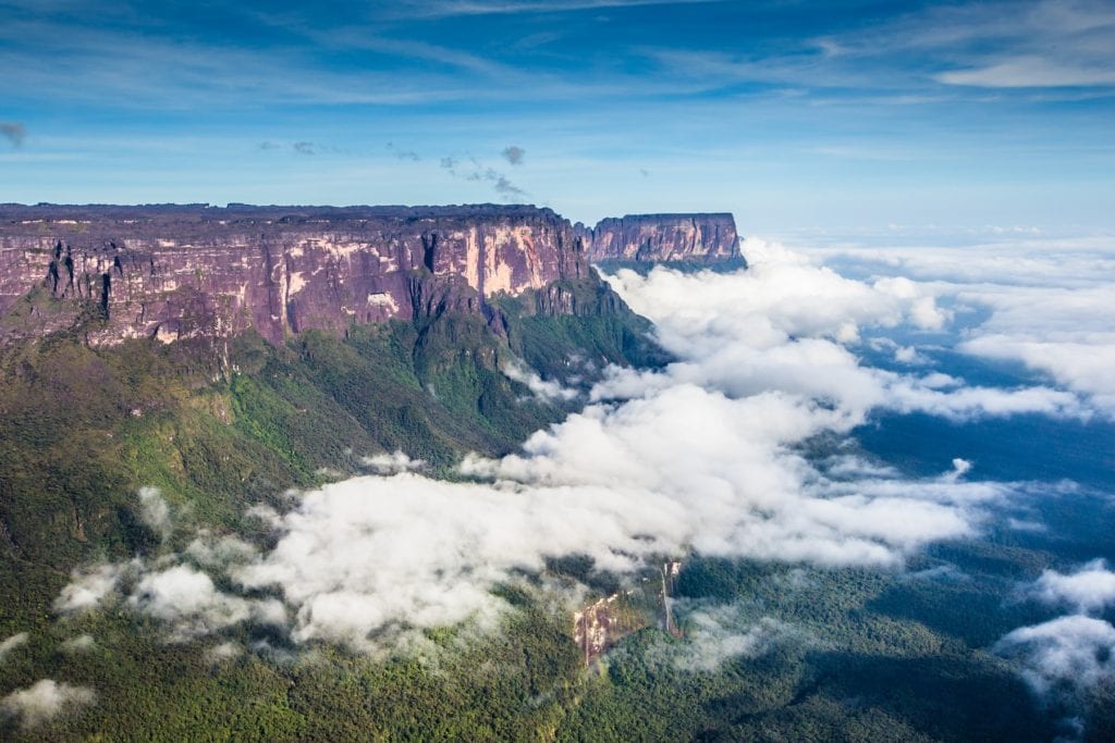 Mount Roraima Guyana Brazil Venezuela by Jehan, Wikimedia Commons