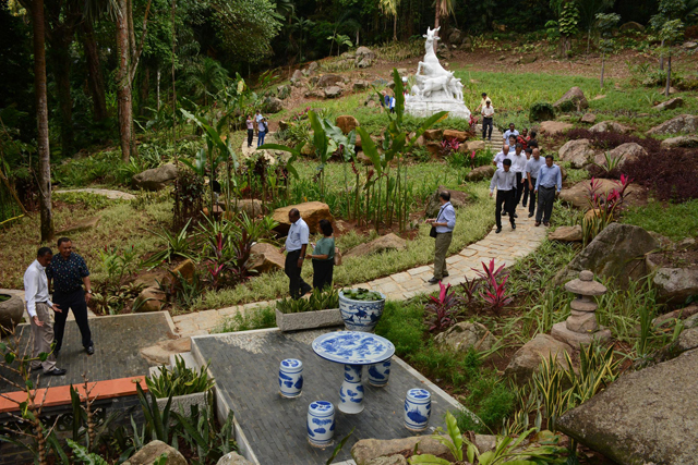 Botanical Gardens Victoria Seychelles by Patrick Joubert Seychelles News Agency Wikimedia Commons