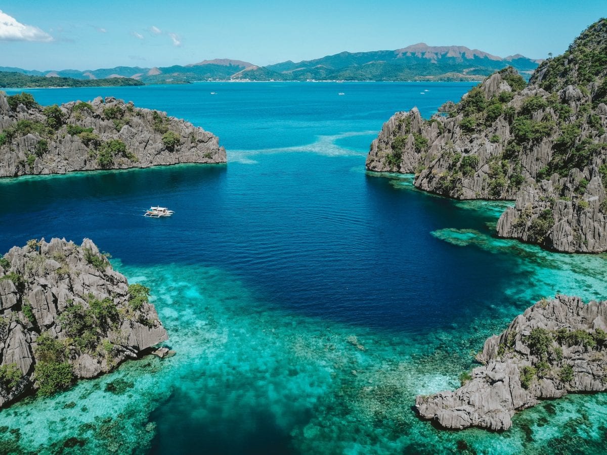 Coron Bay Palawan Philippines by John Hernandez Unsplash