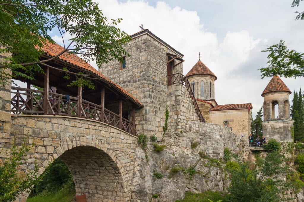 Motsameta Monastery Georgia by Marcin Konsek Wikimedia Commons