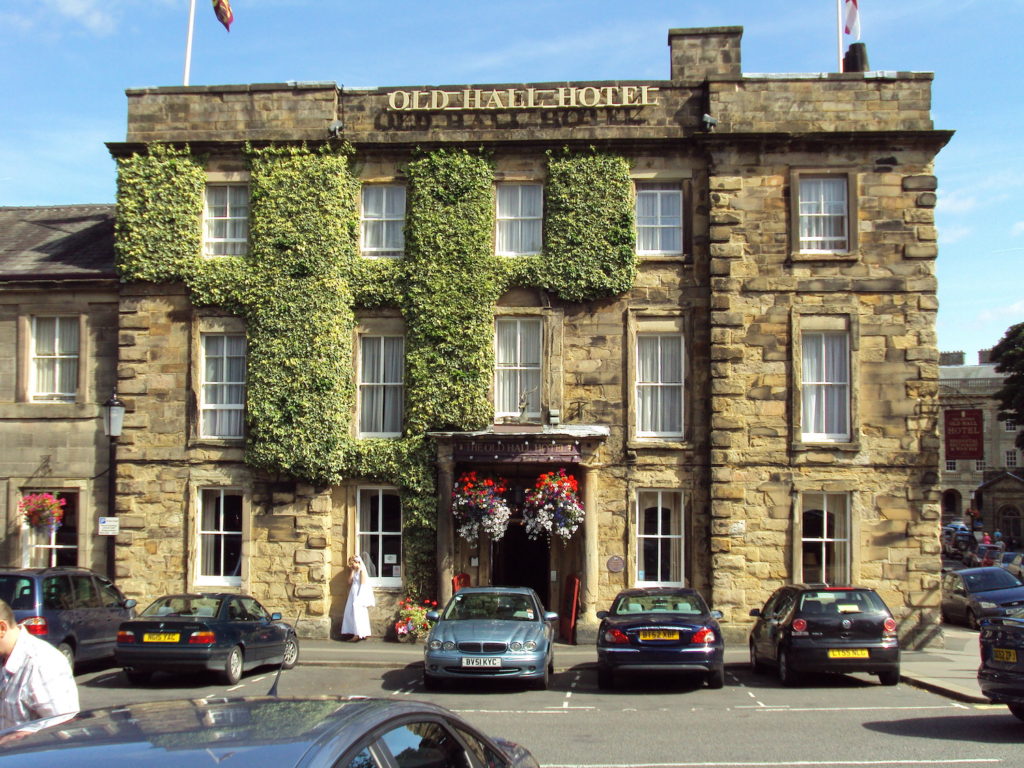 Old Hall Hotel Buxton Peak District by Rept0n1x Wikimedia Commons