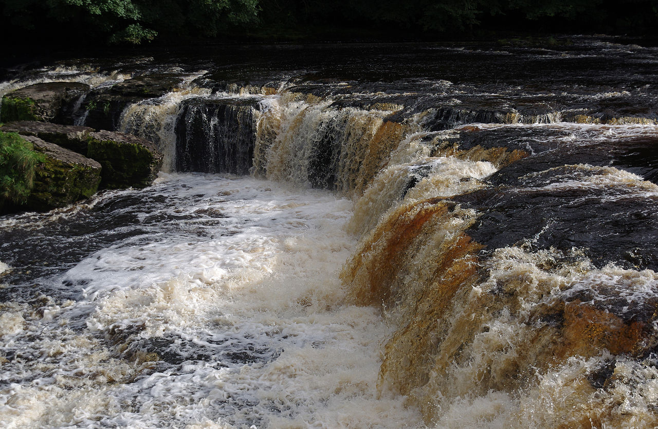 Aysgarth Falls, Yorkshire Dales, mattbuck, Wikimedia Commons