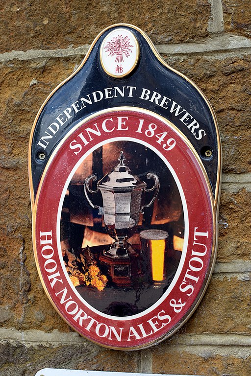 Hook Norton Brewery, Dave_S., Shutterstock