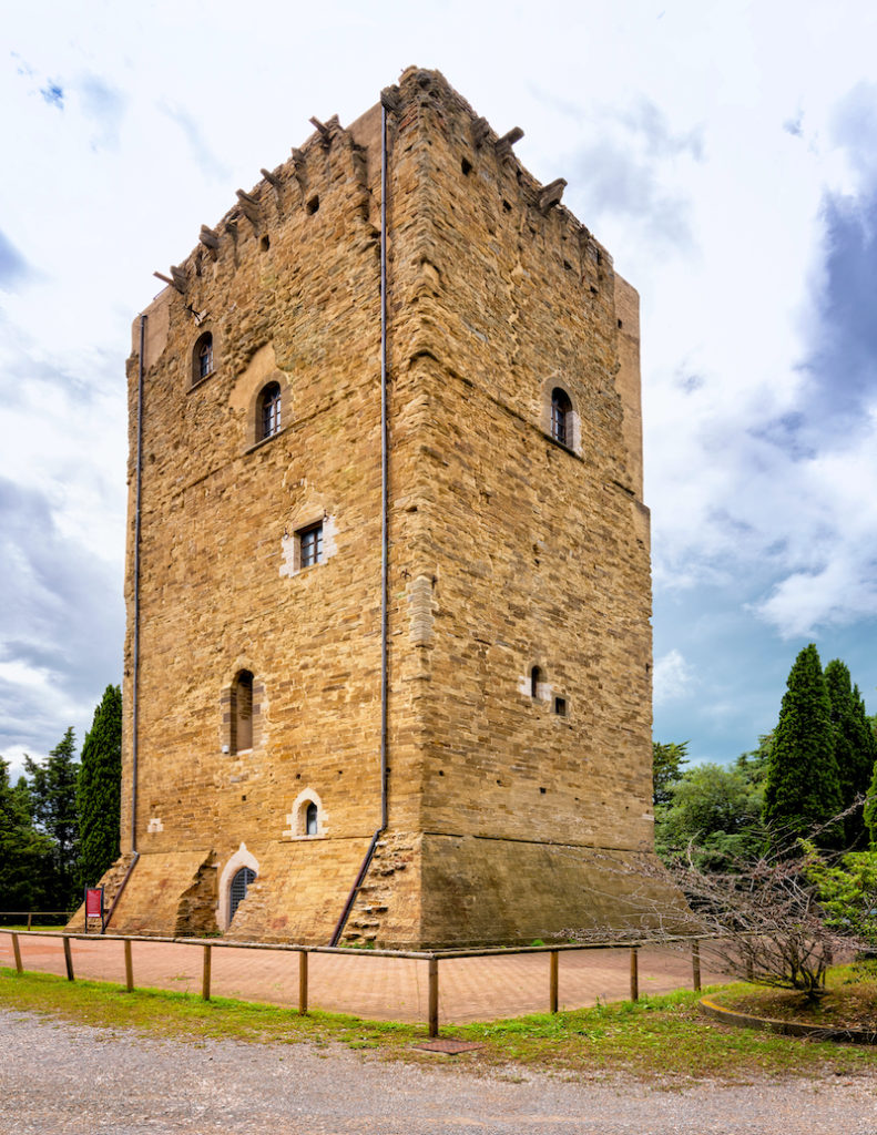 Torre dei Lombardi Umbria Roberto Giachino Shutterstock