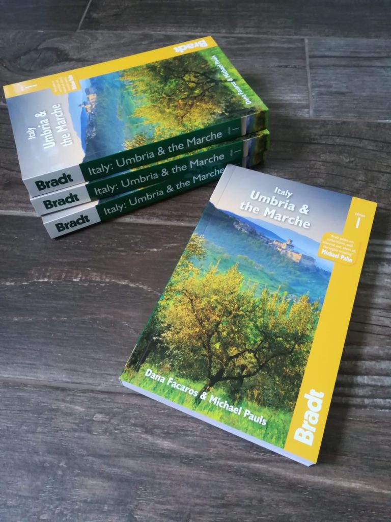 Umbria & the Marche by Dana Facaros and Michael Pauls