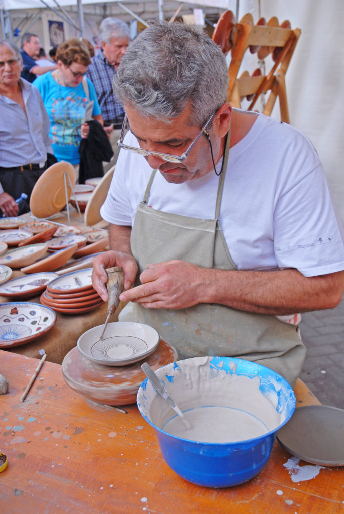 Faenza ceramics, Italy, claudio zaccherini, Shutterstock