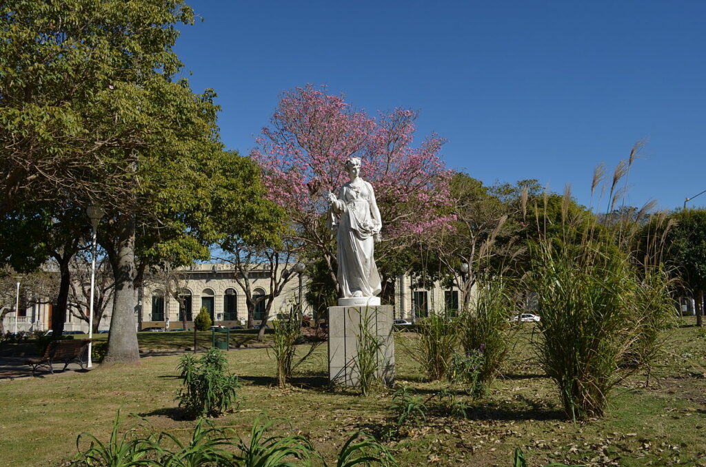 Plaza de los Treinta y Tres Orientales Montevideo Uruguay 