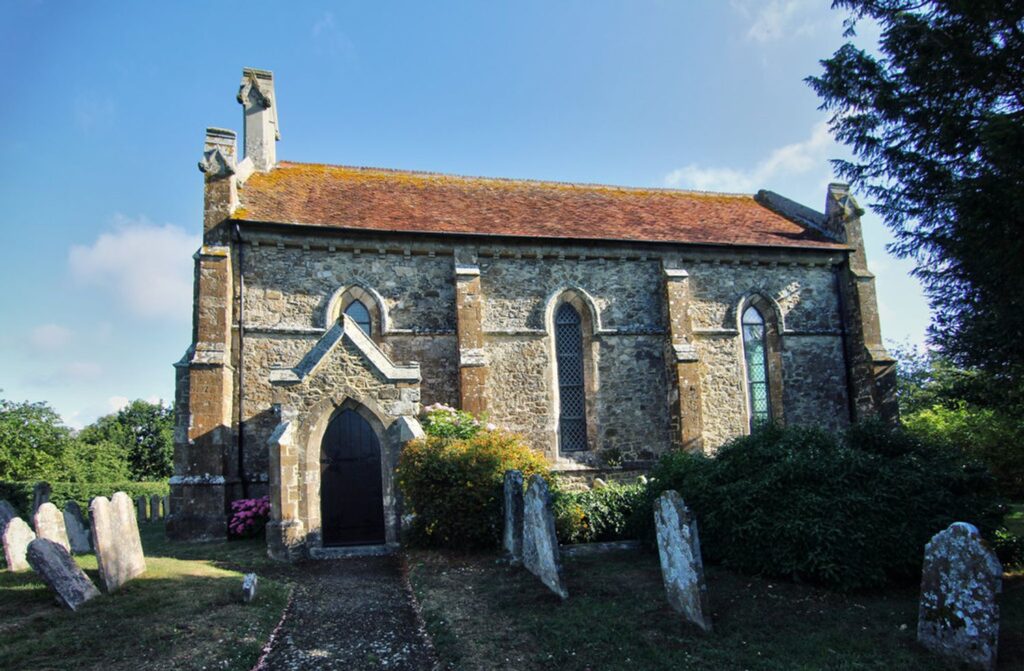 This image has an empty alt attribute; its file name is holy_spirit_church_newtown_IsleofWight_VisitIsleOfWight-1024x671.jpg