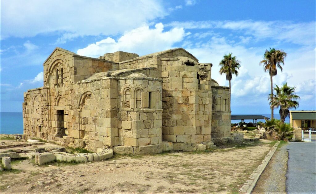 This image has an empty alt attribute; its file name is Ayios_Philon_North_Cyprus_Chris06_Wikimedia_Commons-1024x630.jpg