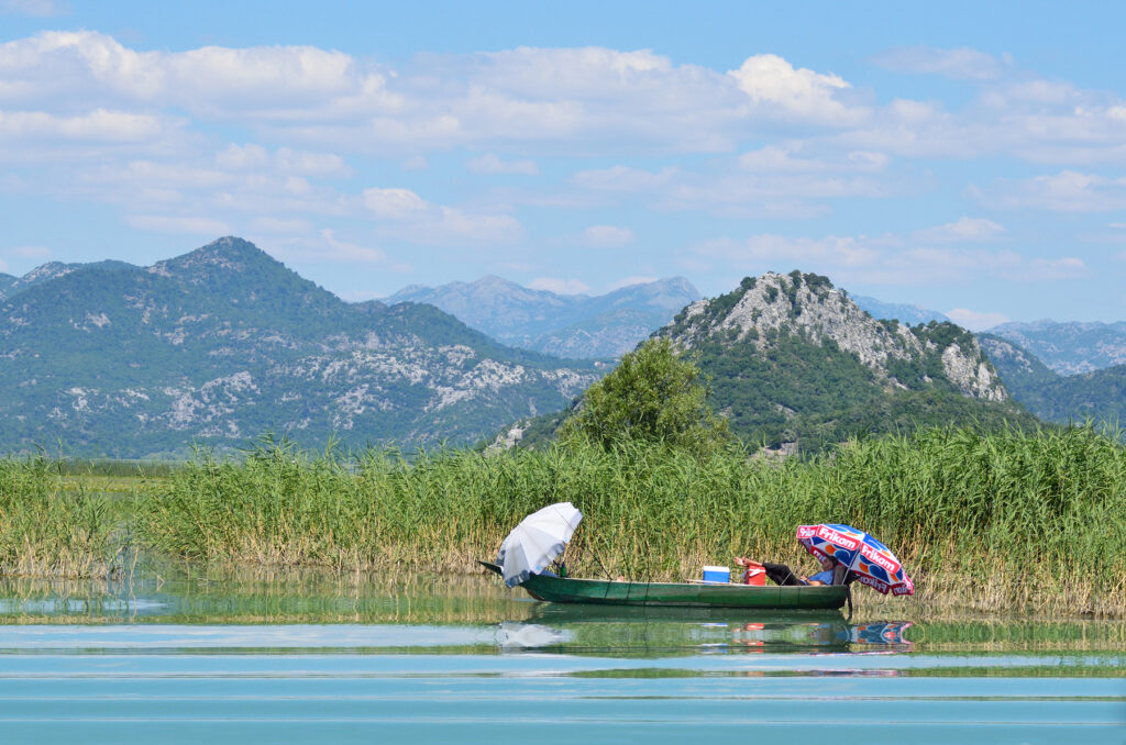 This image has an empty alt attribute; its file name is Skadar_lake_Montenegro_Ovchinnikova_Irina_Shutterstock-1024x678.jpg