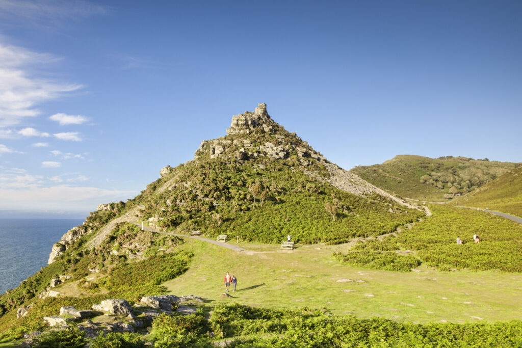 This image has an empty alt attribute; its file name is valley_of_the_rocks_Devon_travellight_shutterstock-1024x683.jpg