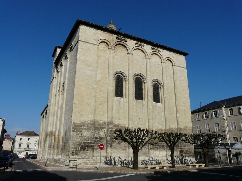 St-Étienne Périgueux