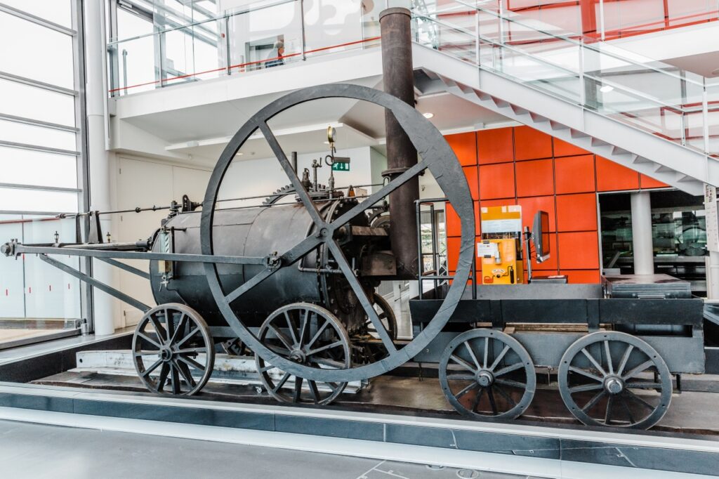 This image has an empty alt attribute; its file name is National_Waterfront_Museum_Swansea_South_Wales_Visit_Wales-1024x682.jpg