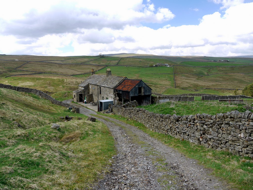 An isolated house sits in the countryside around Ireshopeburn. 