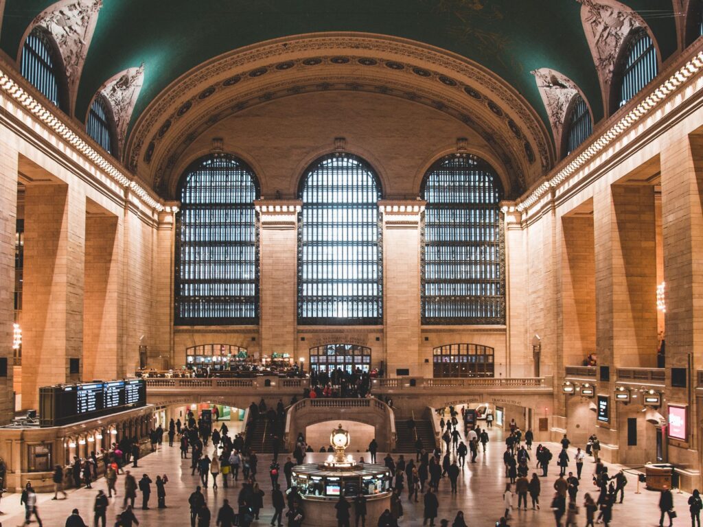 Grand Central Station in New York City is full of people. 