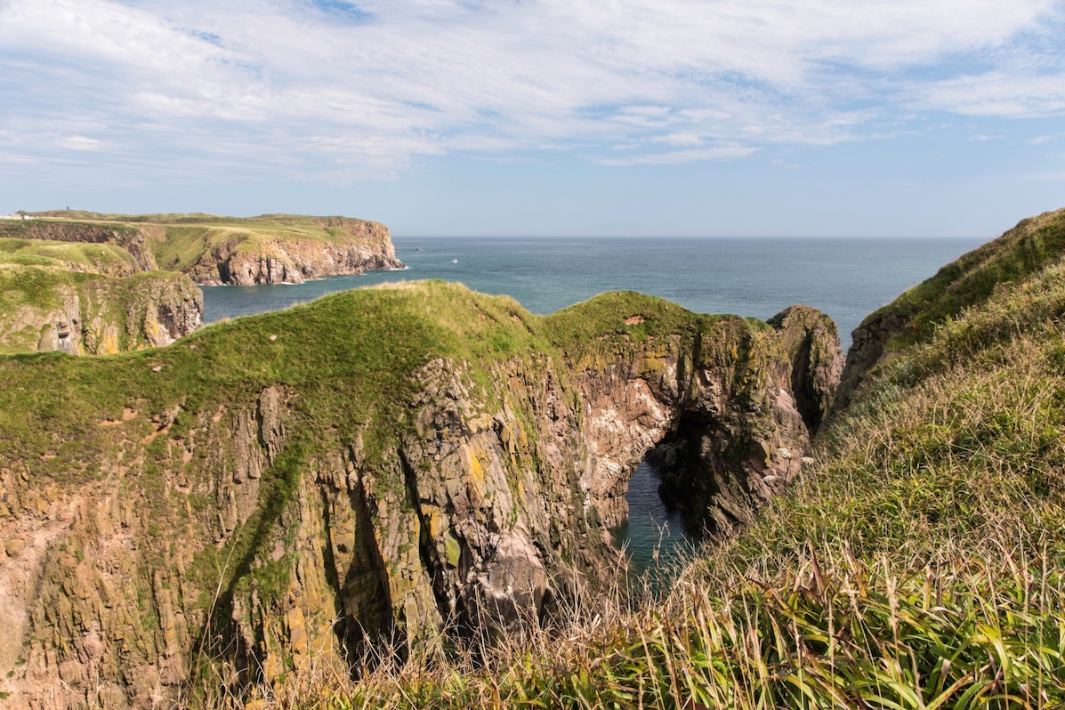 The Bullers of Buchan in Aberdeenshire, Scotland © UHG1234, Getty Images