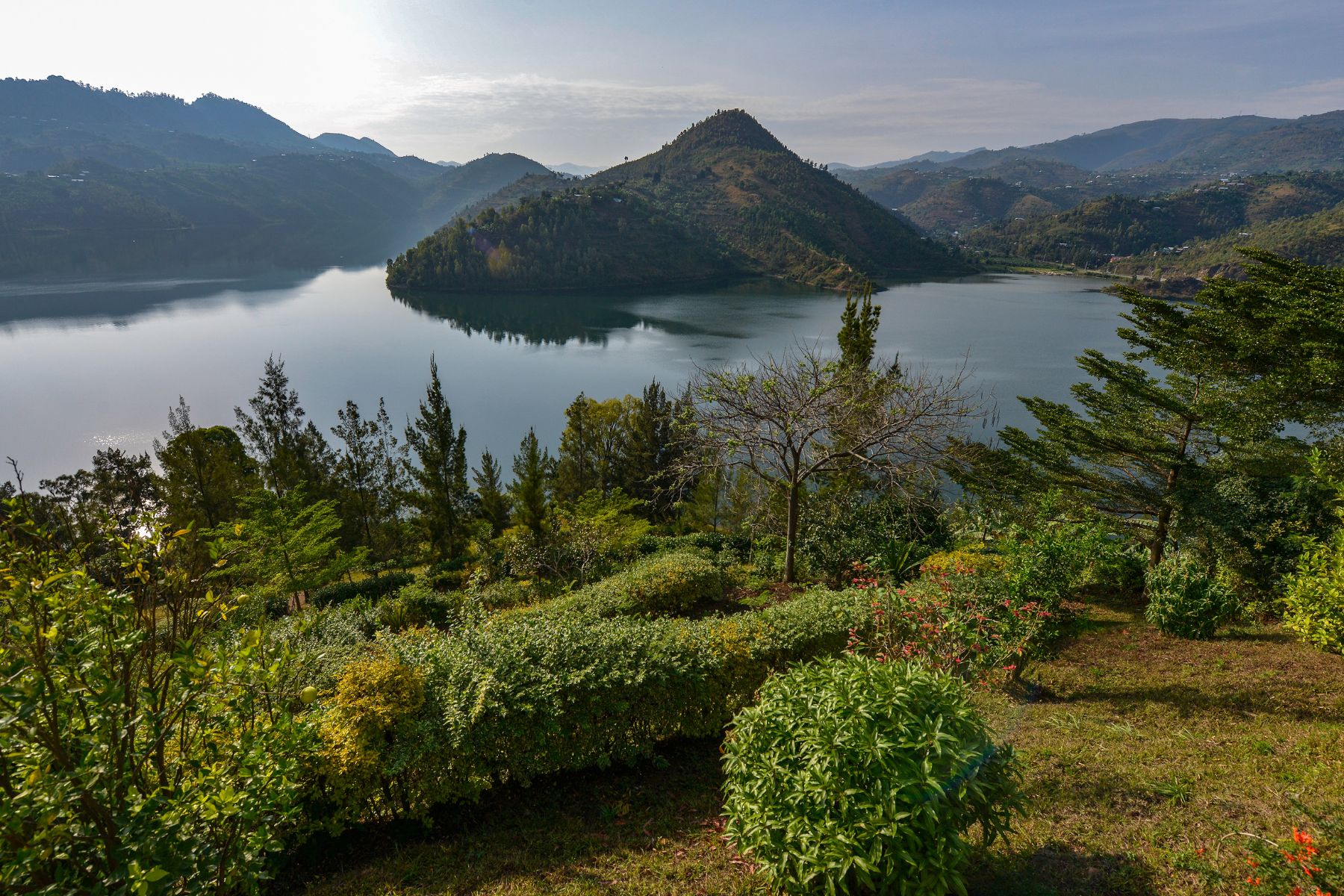 Photograph of Lake Kivu in Rwanda.