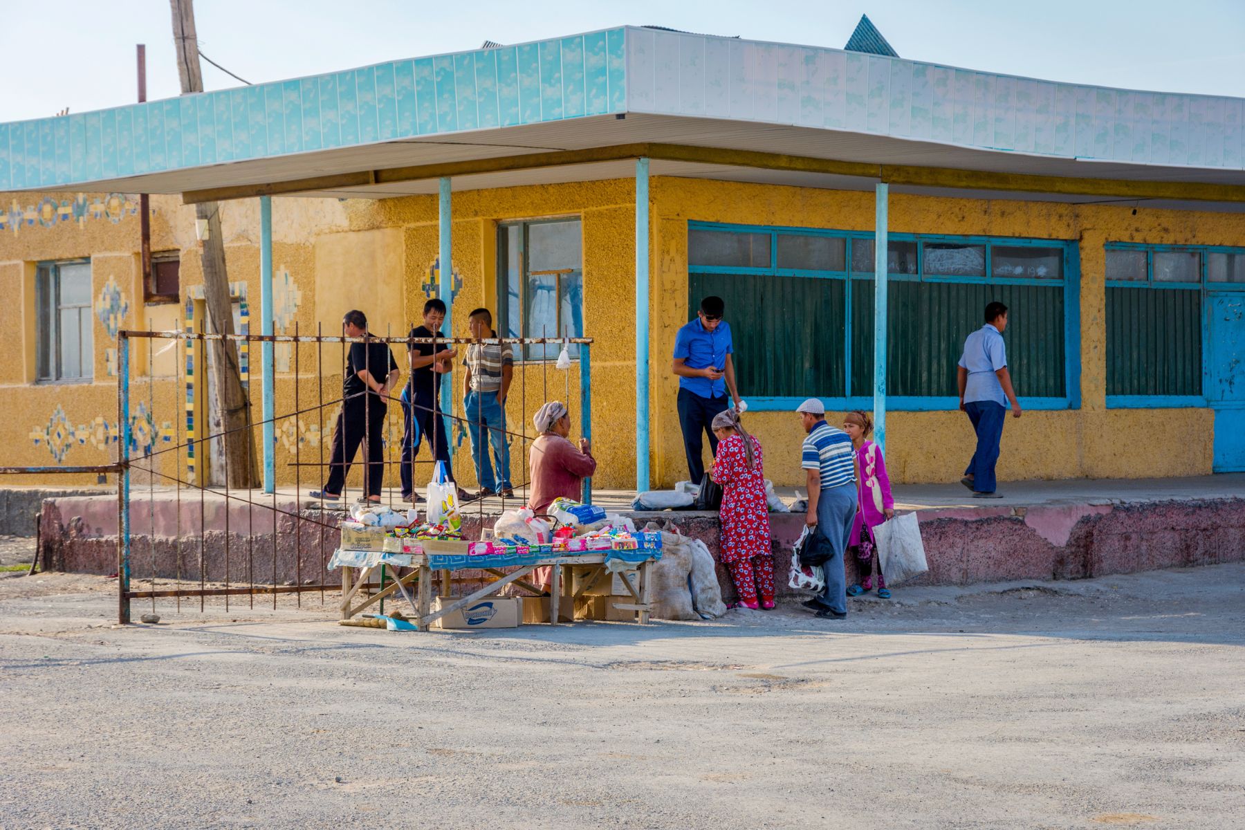 A small market stand catering to those waiting at a bus station in Muynak, Karakalpakstan