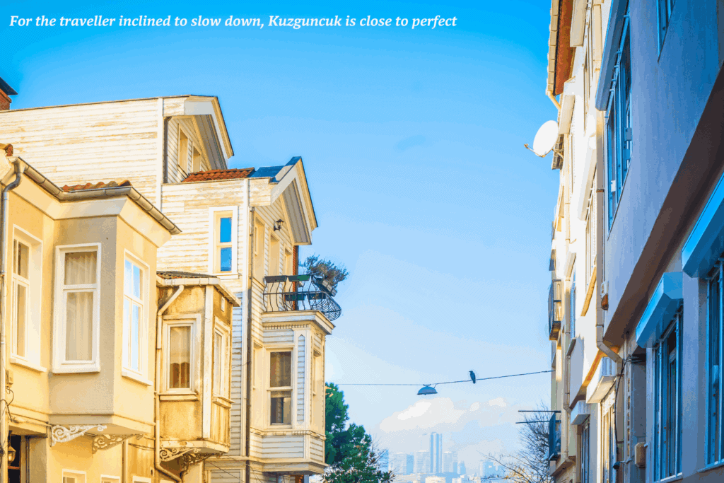 Houses in Kuzguncuk, Istanbul - off the beaten track in Istanbul