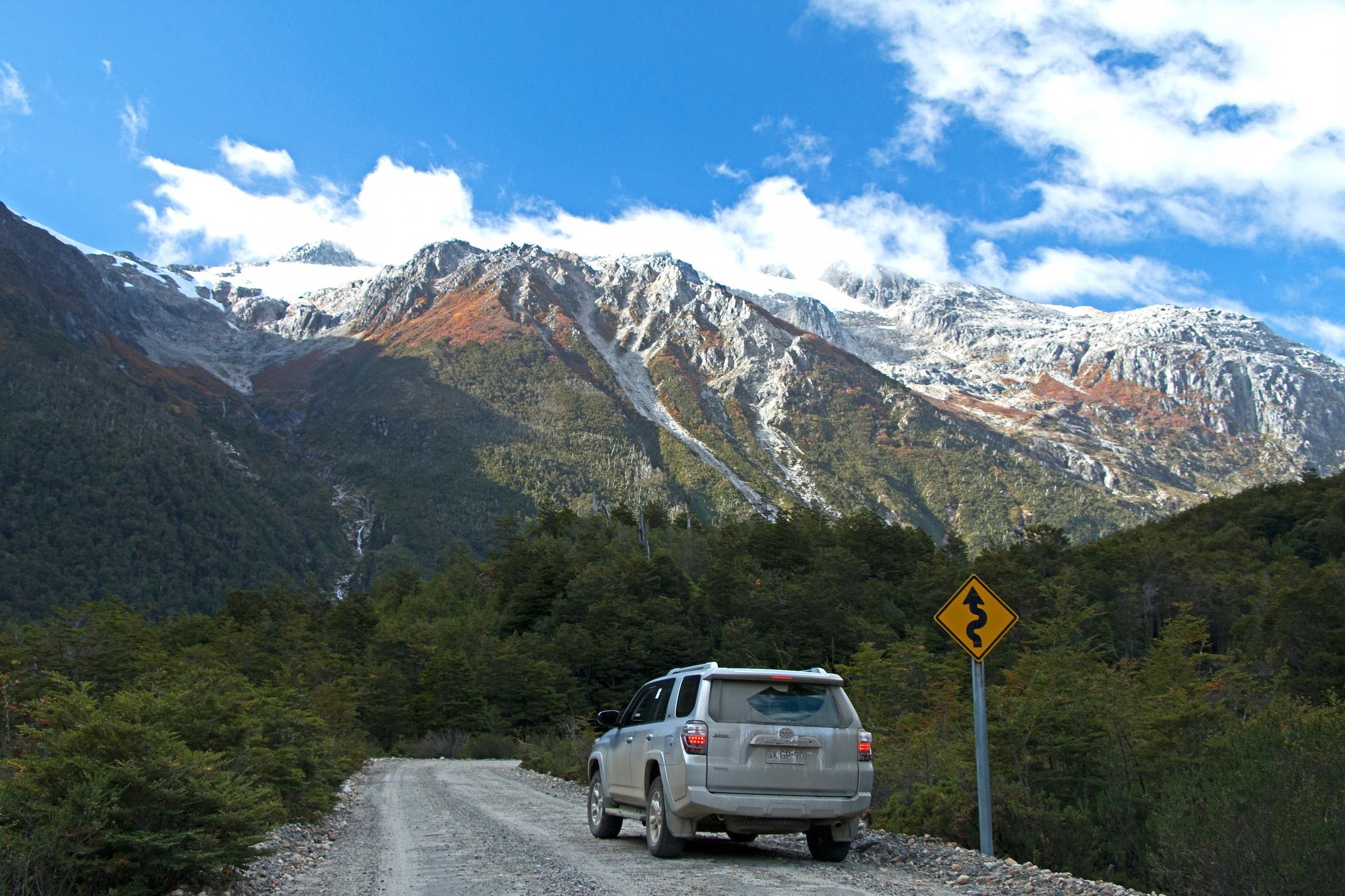 Driving in the Exploradores Valley