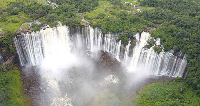 Kalandula Falls, Angola by Gabriel Sarabando, Shutterstock