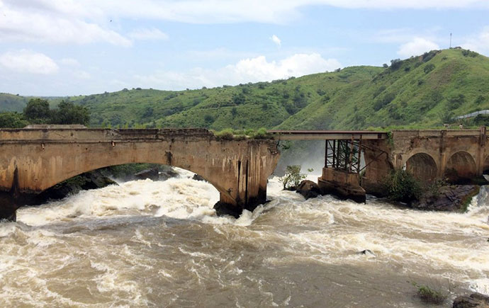 Rapids, Kwanza river. 