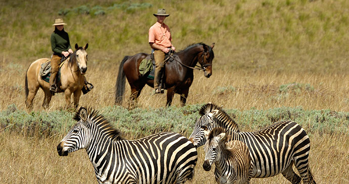 Horseriding Malawi by Malawi Tourism