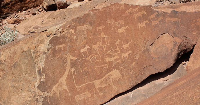 Twyfelfontein Namibia by Jean and Nathalie Wikimedia Commons