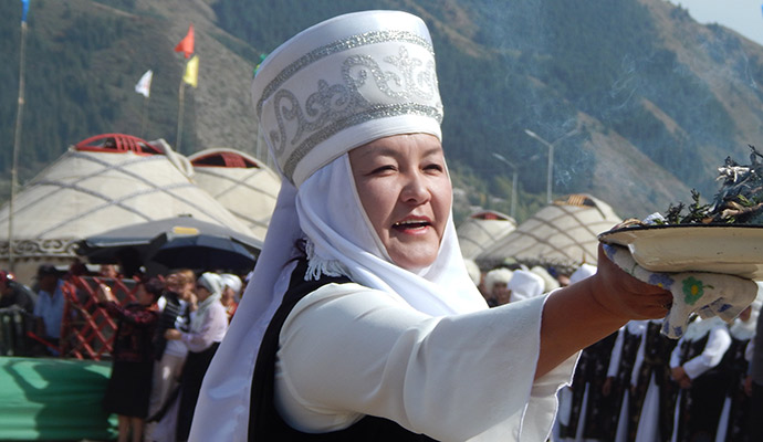 local woman, world nomad games, kyrgyzstan by Carys Homer 