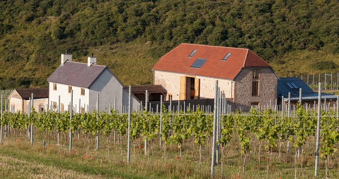 Exterior © Flint Barns, Rathfinny Wine Estate Exterior © Flint Barns, Rathfinny Wine Estate