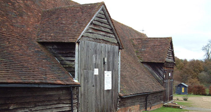 Mayflower Barn Jordans Buckinghamshire Britain by geograph.org.uk, wikimedia Commons