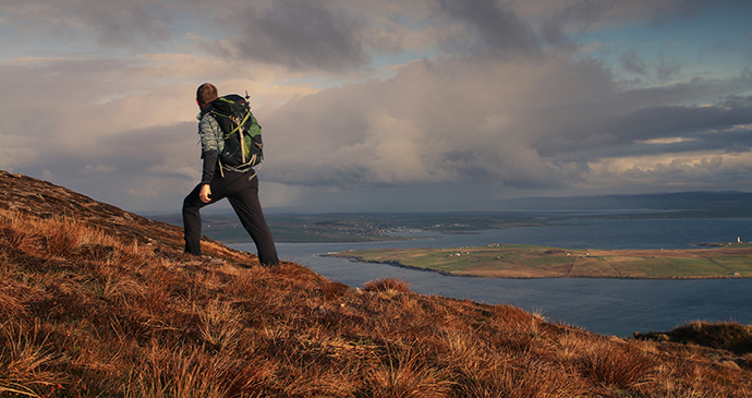 Walking to Old Man of Hoy Orkney Orkney.com cliff walks