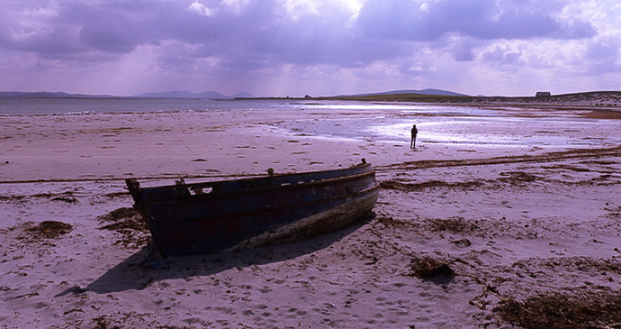 The beaches of Berneray, Outer Hebrides © McKinlay Kidd