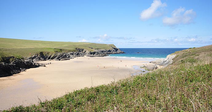 Porth Joke Cornwall British Isles by Wikimedia Commons