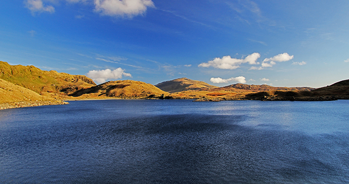 Carnedd y Cribau, small hills by David Hughes, Dreamstime