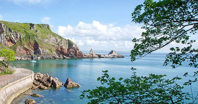 Anstey's Cove, Torquay, South Devon by Unique Devon Tours