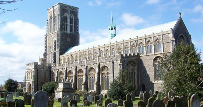 St Edmund's Church, Southwold, Suffolk by Trish Steel, Wikimedia Commons