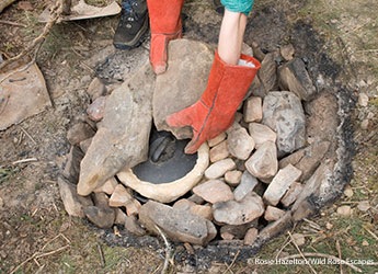 Outdoor cookery Wild times by Rosie Hazelton/Wild Rose Escapes