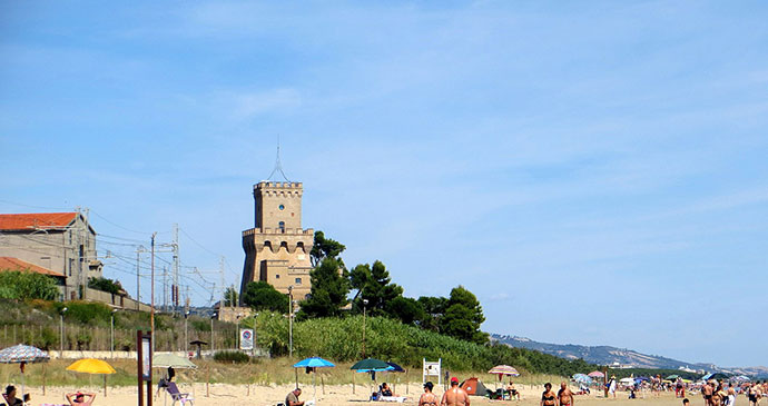 Pineto, Abruzzo, Italy by Luca Aless, wikimediacommons