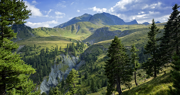 Gjeravica, Kosovo by HrMiro,Shutterstock