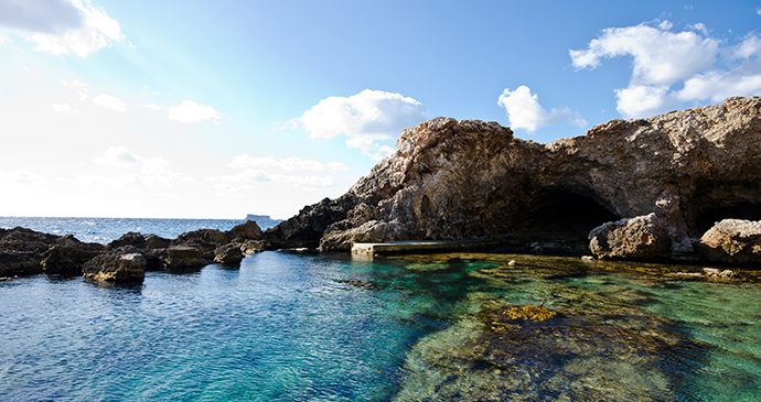 Ghar Lapsi Malta by www.viewingmalta.com