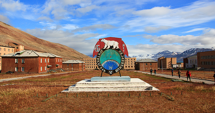 Pyramiden, Svalbard by Marcela Cardenas, www.nordnorge.com