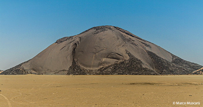 Ben Amera Mauritania by Marco MuscarĂ